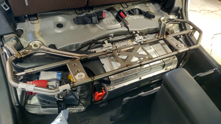 写真:リビルトバッテリー