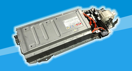 写真：リビルトバッテリー